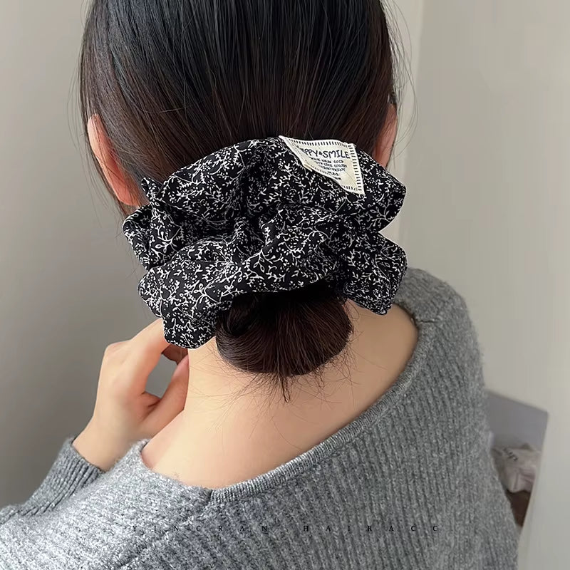 2025 Retro Cute Floral Scrunchy Women Girls Elastic Hair Bands Accessories Tie Hair Ring Rope Headdress Headwear Ponytail Holder