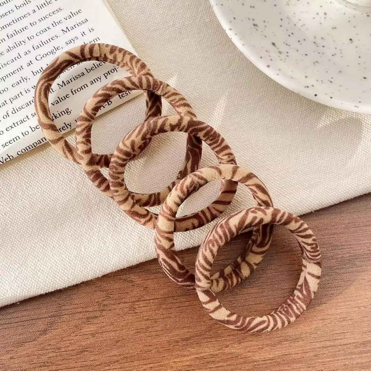 5Pcs Leopard Print High Elastic Hair Ties Scrunchie Ties Women Girls High Elasticity Ponytail Holder Hair Rings Rope Accessories